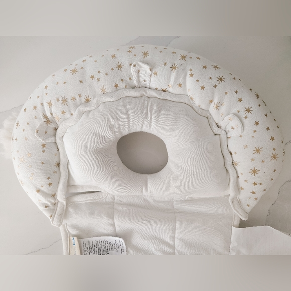 Pottery Barn Boppy Pillow, Brand New - Picture 4 of 9